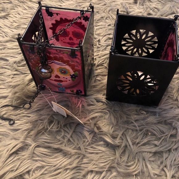 Hanging lantern decor - Picture 2 of 2